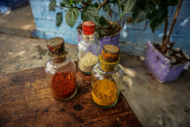 Food and drink vocabulary - herbs and spices